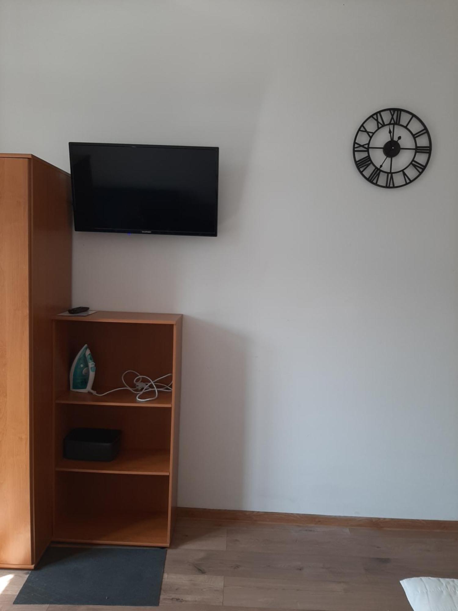 Apartament Marco 3-bis- Przy Dworcu-stare Miasto-super Wi Fi